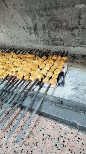 Comentarii opinii despre مطعم الكمال الدمشقي