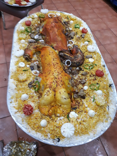 Opinii despre مطاعم مطعم ومندي الديوانية لتقديم الوجبات în الخبر - الضيافة