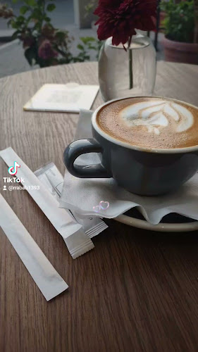 Comentarii opinii despre سيتم تحديده قريبا