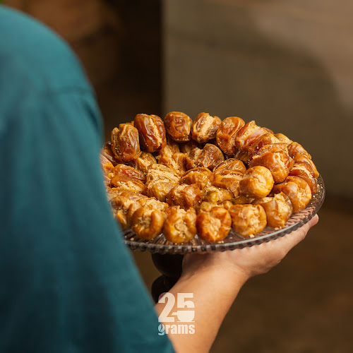 مقهى خمسة وعشرين جرام