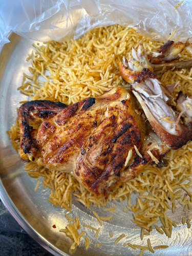 Opinii despre مطعم الطائف البخاري în بيشة - الضيافة