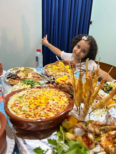 شاطئ الصيادالملز للمأكولات البحريه