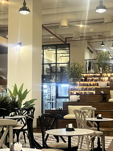 كافية و بيكري ايليون - الرياض