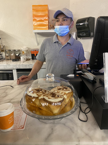 Opinii despre Kaakaya Cafe ( الدمام) كعكايه كافيه în الدمام - الضيافة