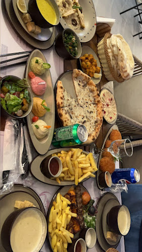 تارجيت مطعم و كافيه - الضيافة