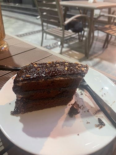 شارع اليمامة، حي السلامة، جدة 23524