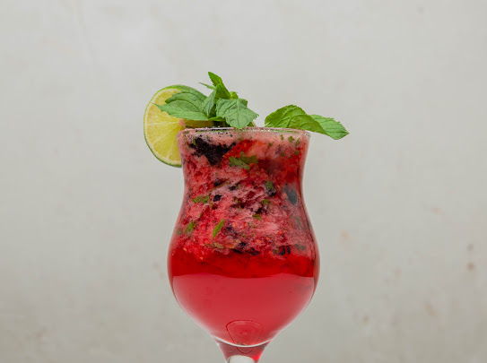 Comentarii opinii despre كوفي ولاونج ياني