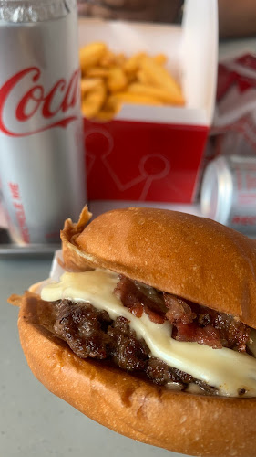 Opinii despre سلطان دي لايت برجر în مكة - الضيافة