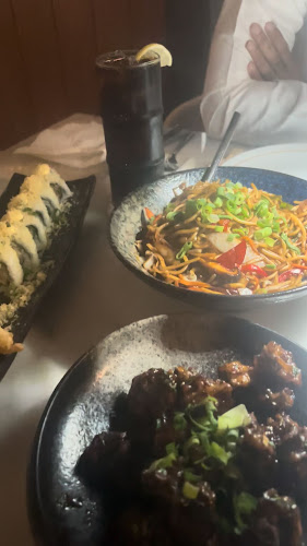 Opinii despre مطعم أوجو în الهفوف‎ - الضيافة