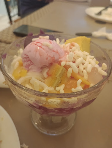 Comentarii opinii despre أ+ مطعم وكافيه