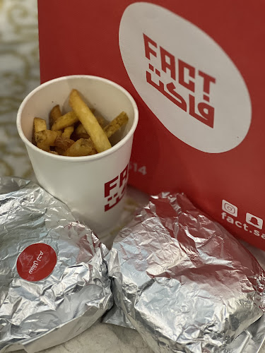 Comentarii opinii despre مطعم فاكت