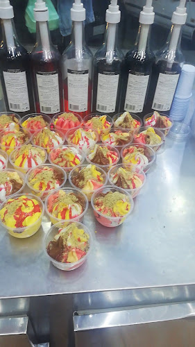 ايس كريم وعصيرات السندباد - الضيافة