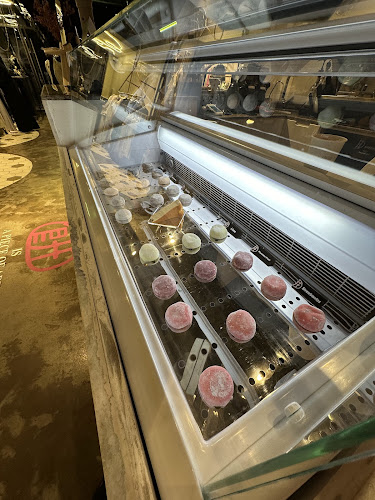 بيور سنتر, شارع التخصصي،, المحمدية، الرياض 12364