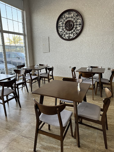 Opinii despre نص محمر în الدمام - الضيافة