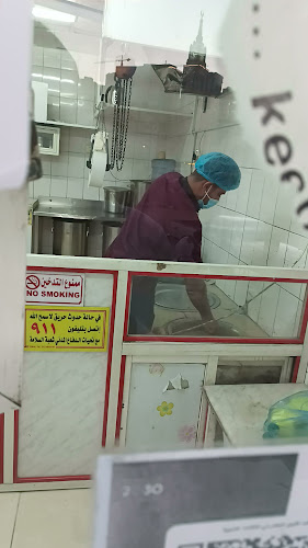 Opinii despre الذوق الحضرمي لوجبات هريسة لحم و عصيدة التمر والمقليات والأكلات الشعبية والحلويات Hadrami Taste Restaurant. în مكة - الضيافة