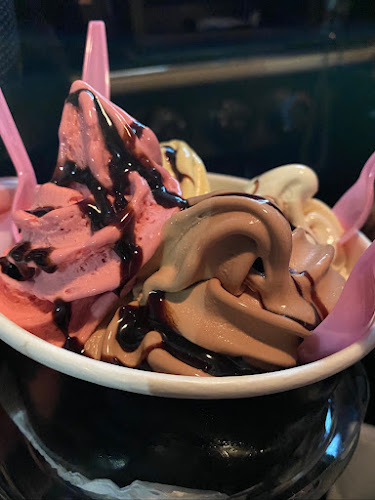 Almoualfeen st، العزيزية، جدة 23342