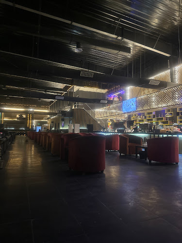 مقهى ساحل لامار - القطيف‎