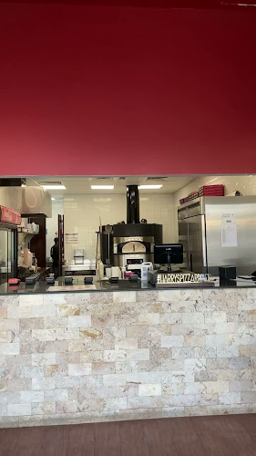 هاريز بيتزا - الضيافة