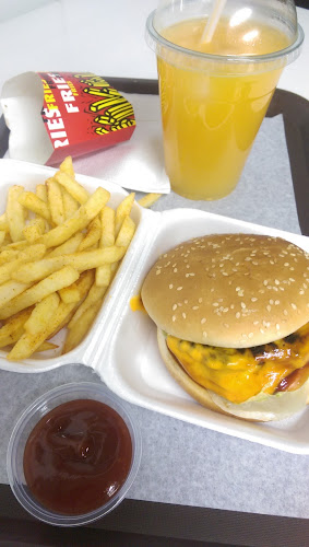 Comentarii opinii despre Pizza Lava, Alshorfa بيتزا لافا, فرع الشرفة