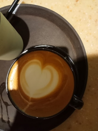 مقهى مروق كوفي / شيشة / أرجيلة - الرياض