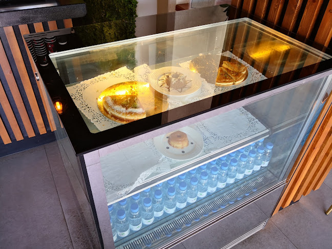 واحد جرام كافيه - الضيافة