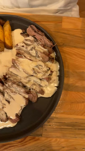 Opinii despre مطعم بروتين لابوراتوري în جدة - الضيافة