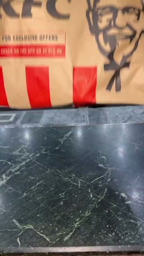 دجاج كنتاكي - Azizia