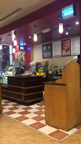 كوستا كوفي - الضيافة