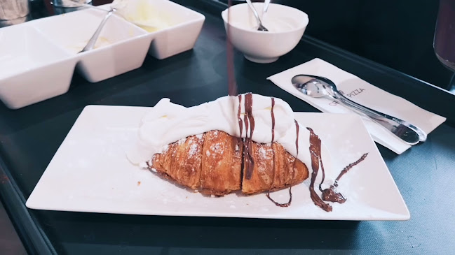 Opinii despre كريزي بيتزا în الرياض - الضيافة