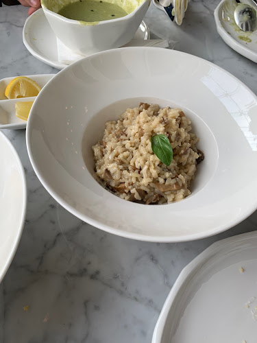 طريق الإمام سعود بن عبدالعزيز بن محمد، النخيل، الرياض 00966