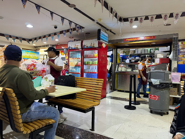 Corniche commercial center, باعشن، البلد، جدة 22233