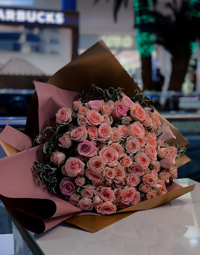 اجمل اللحظات للهدايا والمناسبات - الضيافة