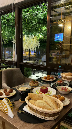 بجوار محطة بترو المساعيد, الطريق الدولي, المساعدية، رفحاء 76321