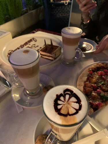 شكسبير آند كو. - الضيافة