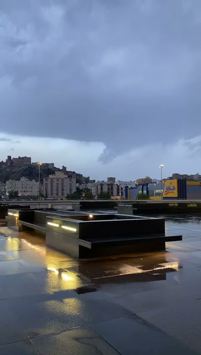 مطعم بولمان