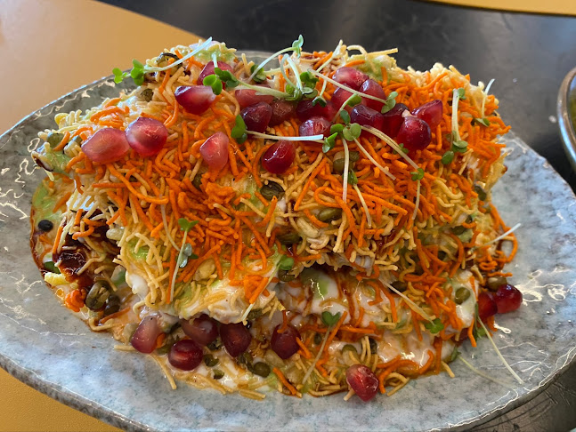 Lavish catering - الضيافة