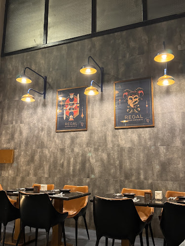 ريجل برجر - الضيافة