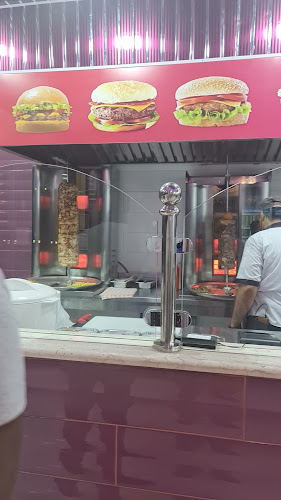 مطعم فور الاحساء - الهفوف‎