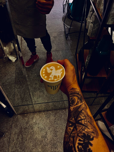 Comentarii opinii despre تيم كافيه