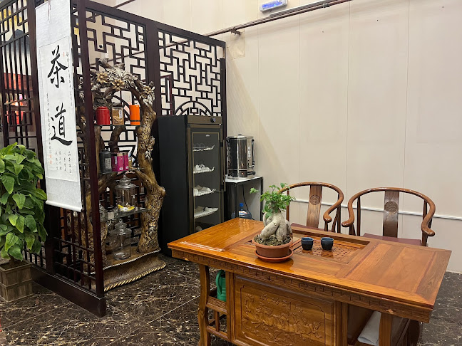 SILK ROAD Restaurant - الضيافة