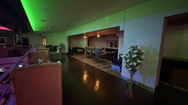 Comentarii opinii despre لاونج جيت ايت