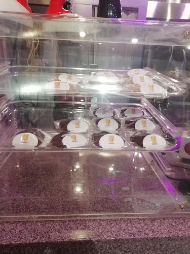 Opinii despre كرنشي كريب în جدة - الضيافة