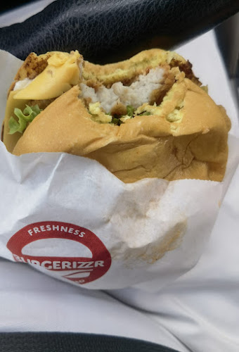 Opinii despre برغرايززر în جدة - الضيافة