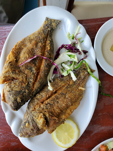 شاطئ الصيادالملز للمأكولات البحريه - الضيافة