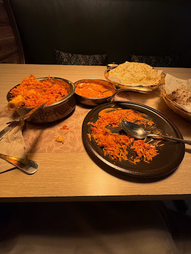 مطعم ذا باي الهندي - الضيافة