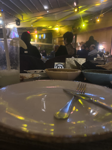 باب النيل لاونج