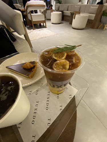 توكسيدو كوفي - الرياض