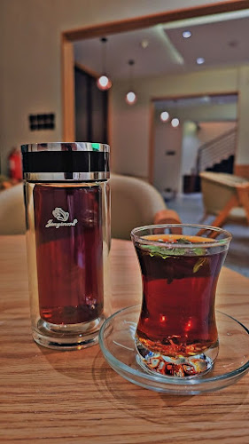 مقهى لُجّ - الخبر