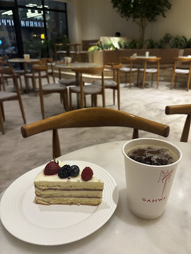 العليا، طريق الملك فهد الفرعي،, الرياض