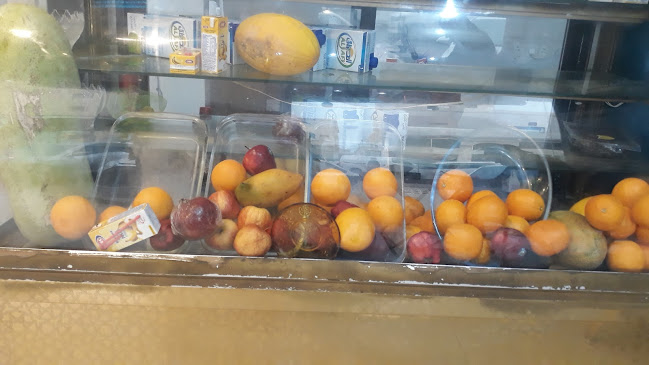 Opinii despre كفتيريا القريات الذهبية فرع مكه în مكة - الضيافة